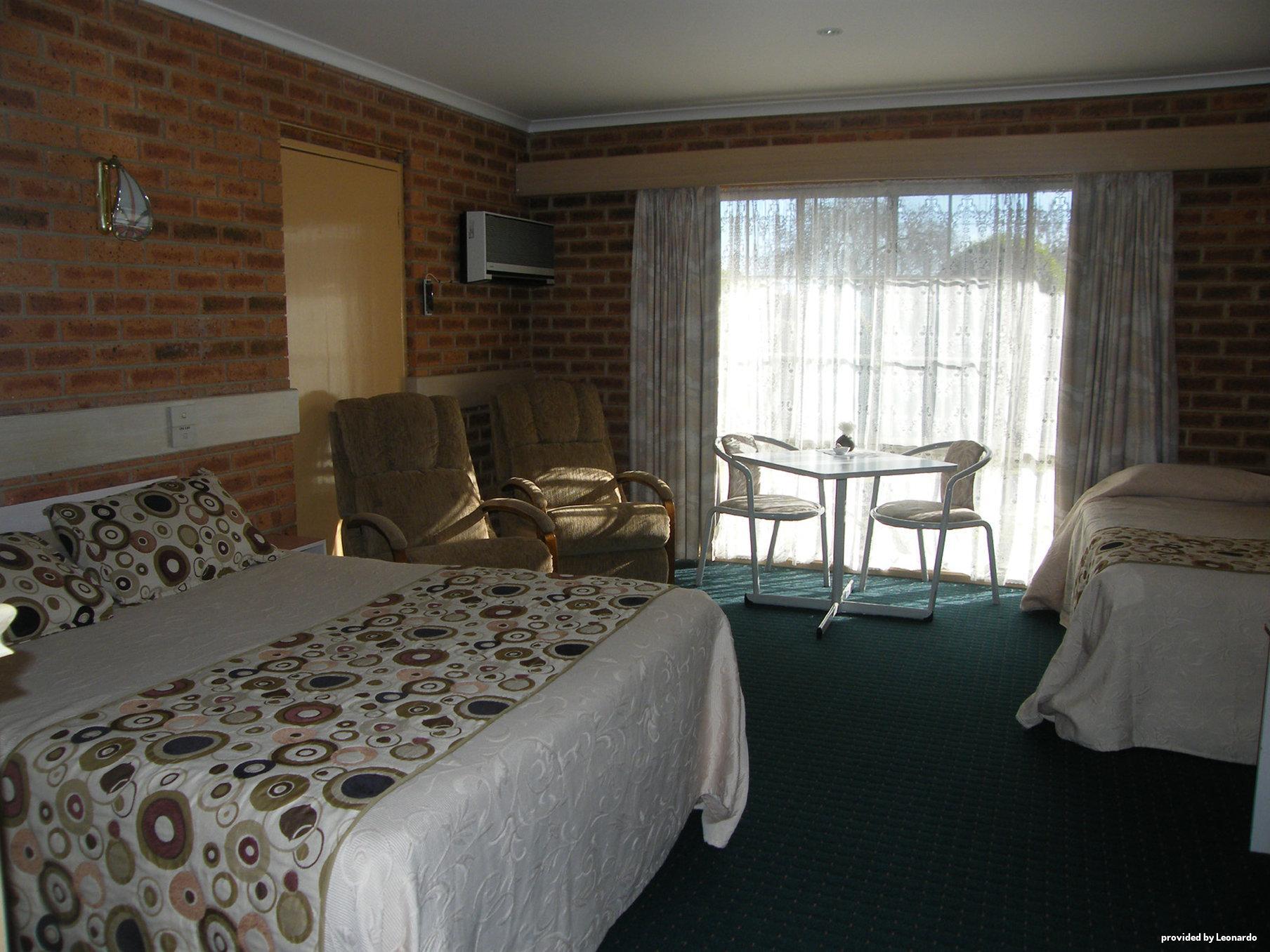 Colonial Motor Inn Bairnsdale Golden Chain Property Номер фото